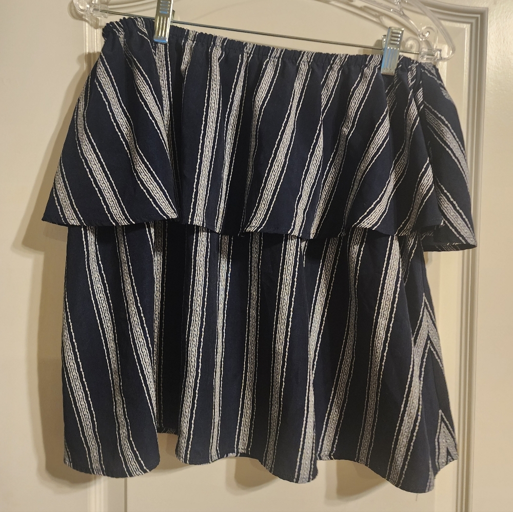 PPLA Clothing Women's Off the Shoulder Navy and White Top | Size Large